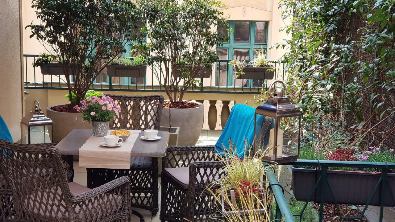 Pragueone Apartment,A/C,Terrace Exterior foto